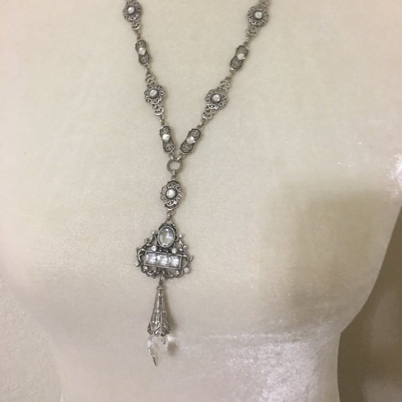 Sweet Romance Crystal Necklace Adjustable Clasp - Picture 2 of 6